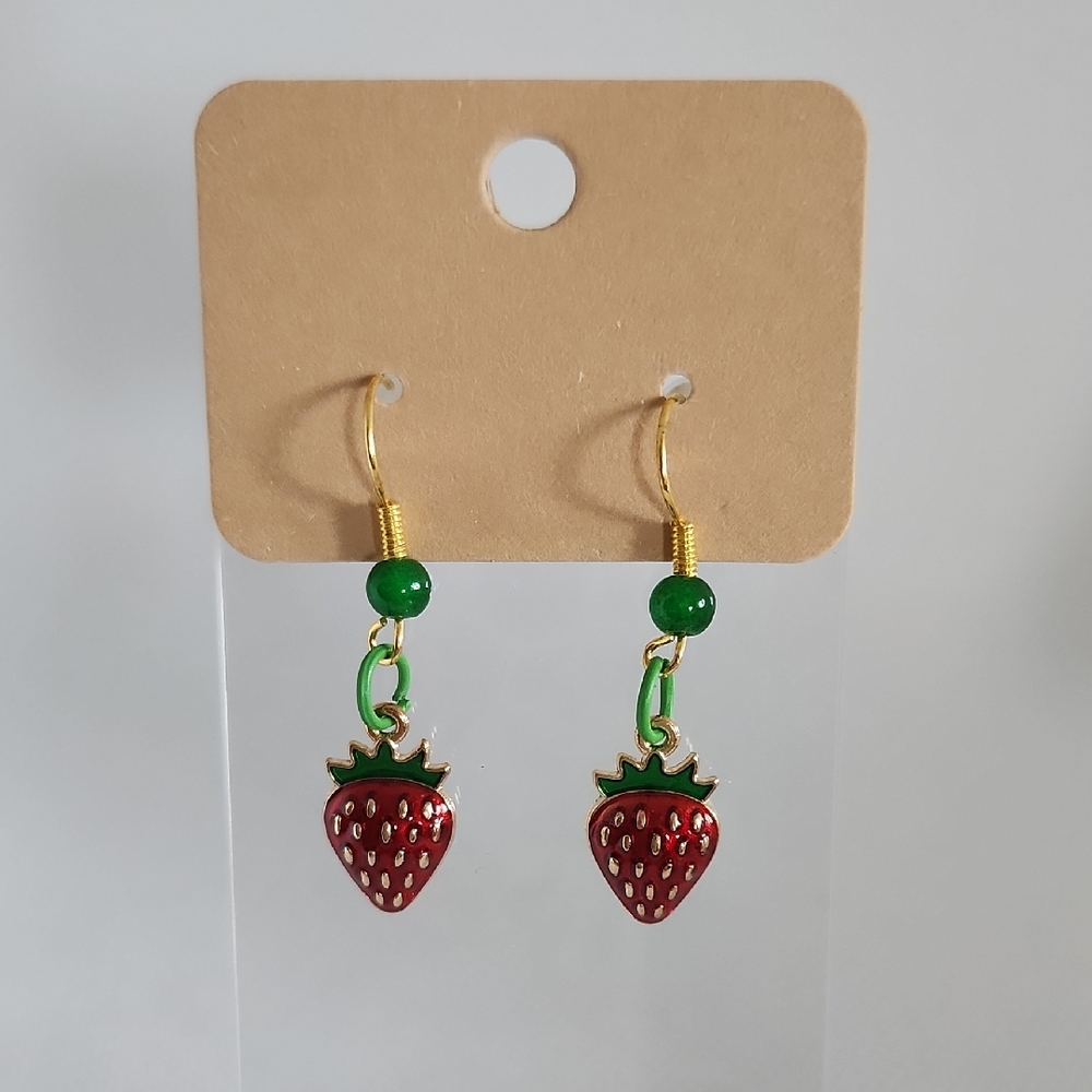 Strawberry Dangle Earrings (Darker Green)